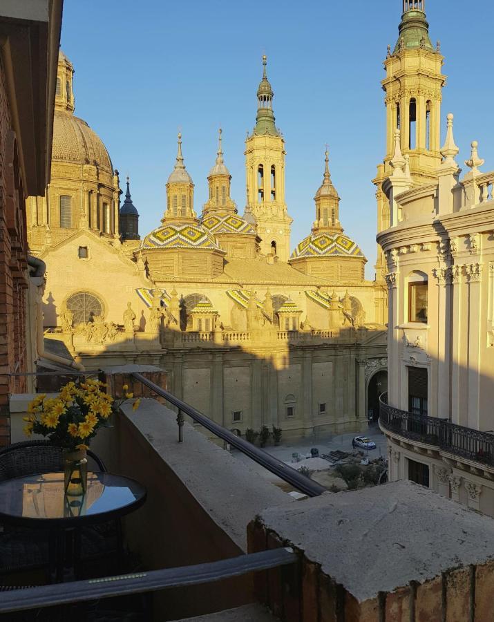 El Balcon De Pilar Apartment Zaragoza Bagian luar foto